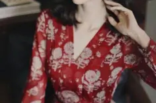 热搜压不住！知名女星曝陈小春猛料 好男人人设崩塌 采儿被打脸