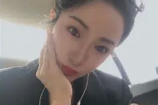 继岳云鹏后 向佐也说了娱乐圈的一些事情关晓彤也没逃过
