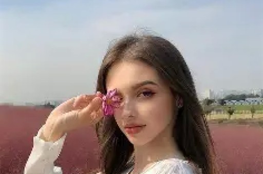 网红直播卖惨翻车虚假深情割韭菜这出戏演砸了！